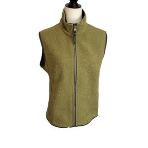 Woolrich  Fern Green Technowool - Women's 
Full Zip Lined Wool Vest - Size Large